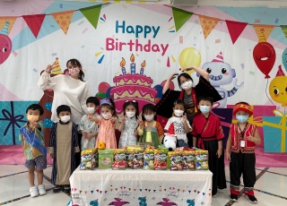 4,5 月生日會