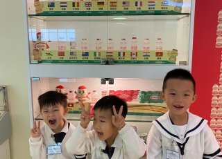 參觀益力多廠
