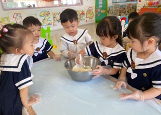Mid-Autumn Festival Mooncake Making Activity
