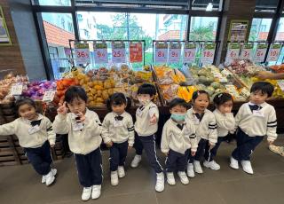 參觀超級市場3