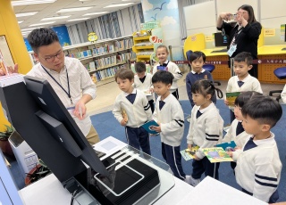 參觀大埔公共圖書館11